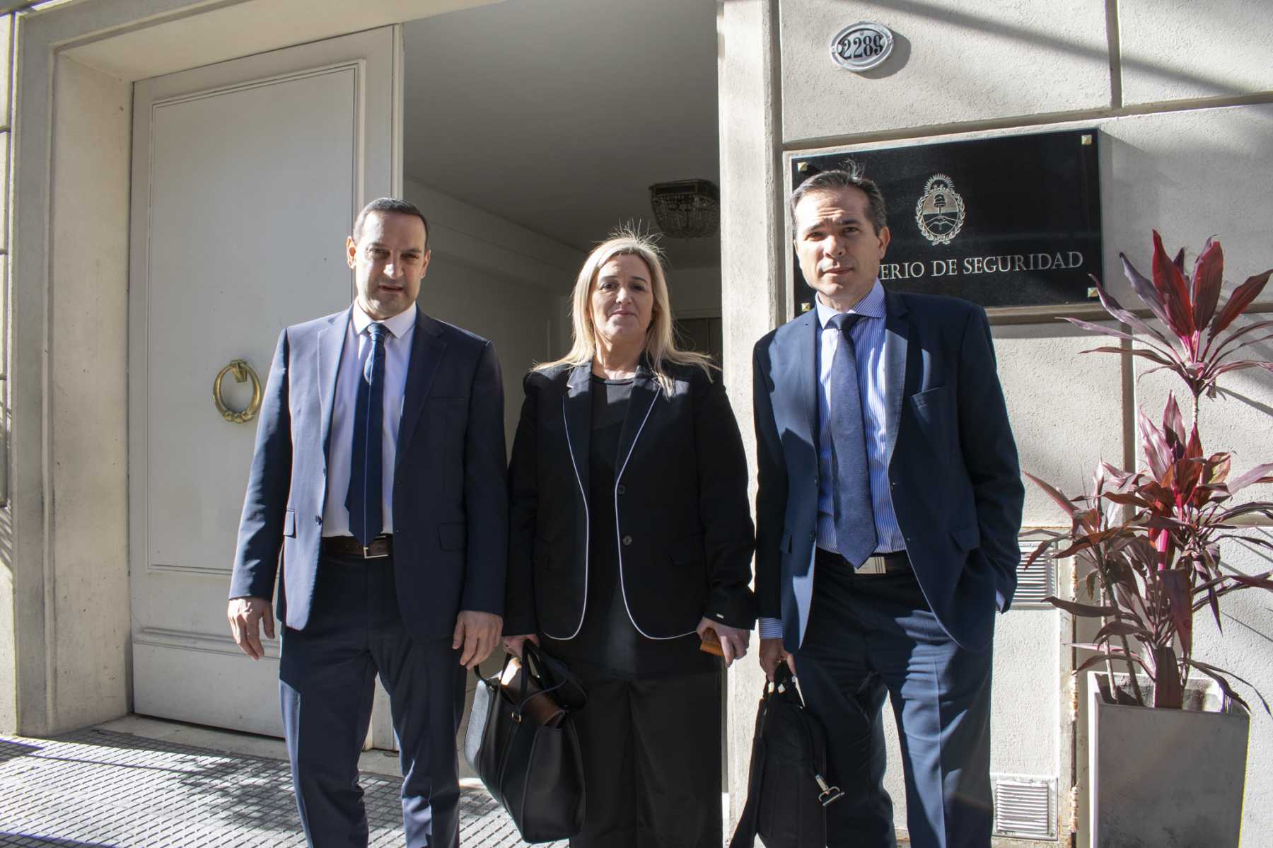 Nicolini, Gennari y Gerez, a la salida de la reunión con la ministra Bullrich. Buena onda, pero fondos no. (Foto: Enrique García Medina)