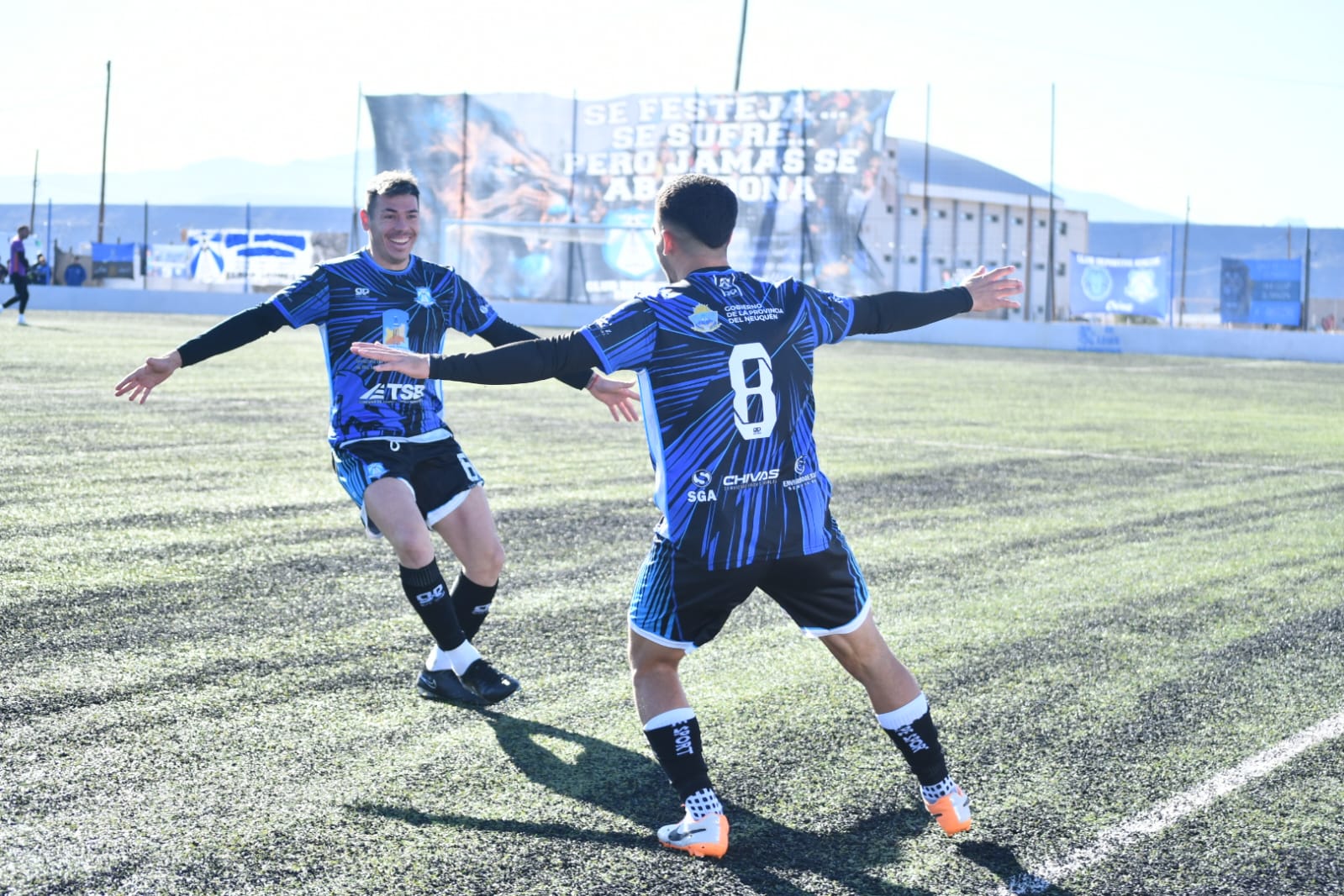 Facundo Miguel durante su festejo de gol. Foto: Miguel Huentecol.