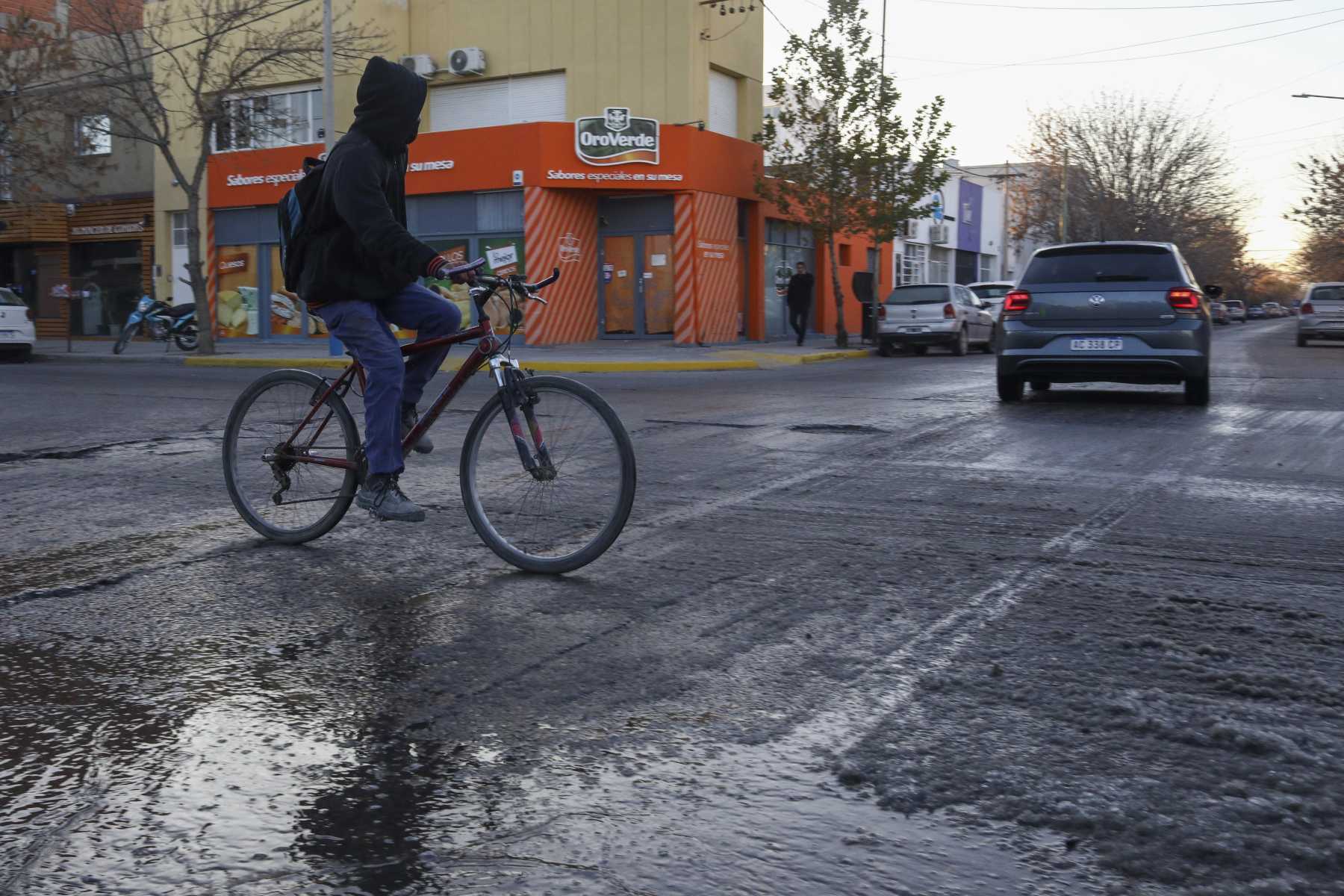 Alerta por frío extremo en Neuquén y Río Negro. Foto: Juan Thomes. 