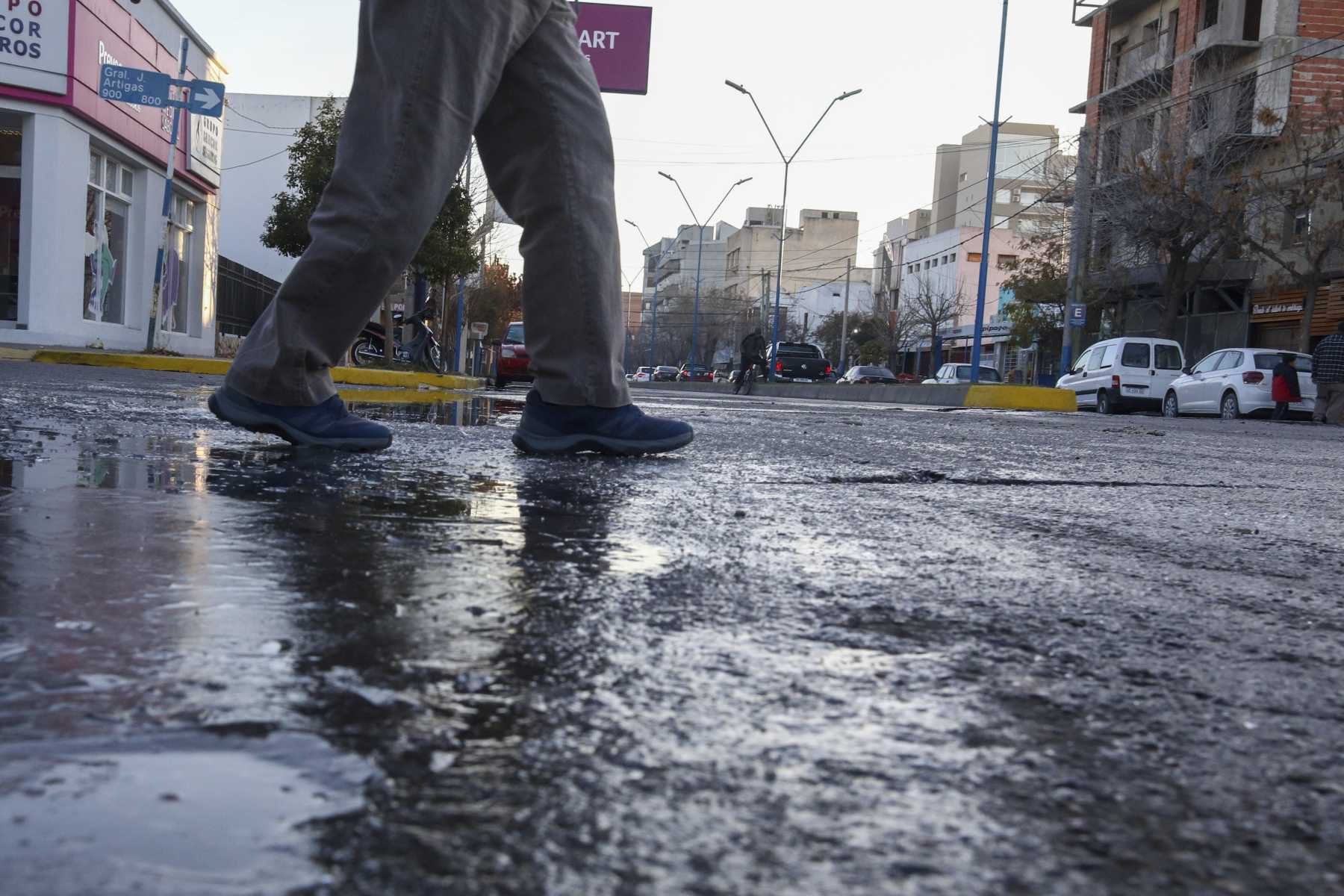 Alerta por frío extremo en Neuquén y Río Negro. Foto: Juan Thomes. 