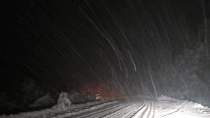 Video | Tránsito complicado por la nieve en Ruta 40: cortan la Ruta 8, entre el Alto Valle y la Región Sur