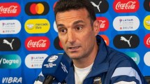 Imagen de Lionel Scaloni habló sobre la chance de que Messi sea titular ante Ecuador: «Nos altera que no juegue»