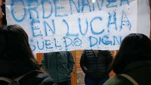 Tensión en el municipio de Junín de los Andes: trabajadores retoman el reclamo por salarios este viernes