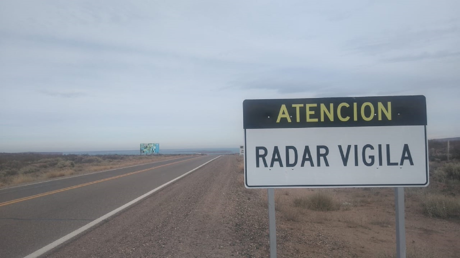 Radar sobre la Ruta 237 para controlar los excesos de velocidad. Foto: Gentileza. 