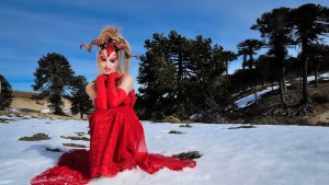 Drag Queen de Neuquén con Susana Giménez: el recuerdo del funcionario y artista que les cantaba a las vacas en Aluminé