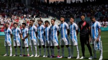 Imagen de Polémica en los Juegos Olímpicos: silbaron el himno argentino en los debuts de la Sub 23 y Los Pumas