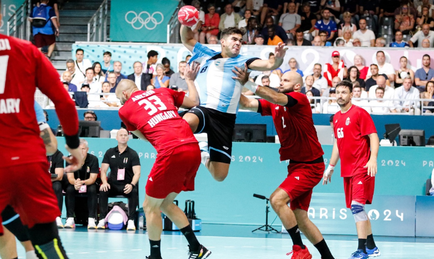 Argentina perdió ante Hungría en handball. Foto: @CAHandball.