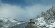 Snow in Neuquén Mountains makes roads impassable