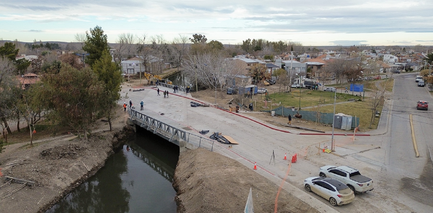 Nuevo puente sobre el arroyo Durán  de Neuquén. Foto gentileza. 
