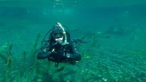 Soñó bucear los Siete Lagos y así concretó una gran aventura subacuática en la Patagonia