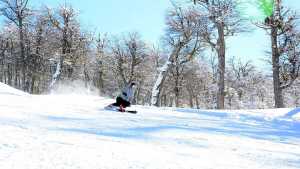 Escapada a El Bolsón para vacaciones de invierno: esquiar en el cerro más económico y actividades para hacer