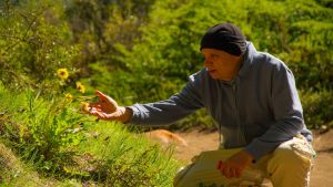 Desde Bariloche: la inspiradora experiencia de César Actis en las redes a los 70 años