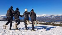 Imagen de Las chiwas, una tradición ancestral del pueblo Mapuche revive en la nieve del cerro Batea Mahuida