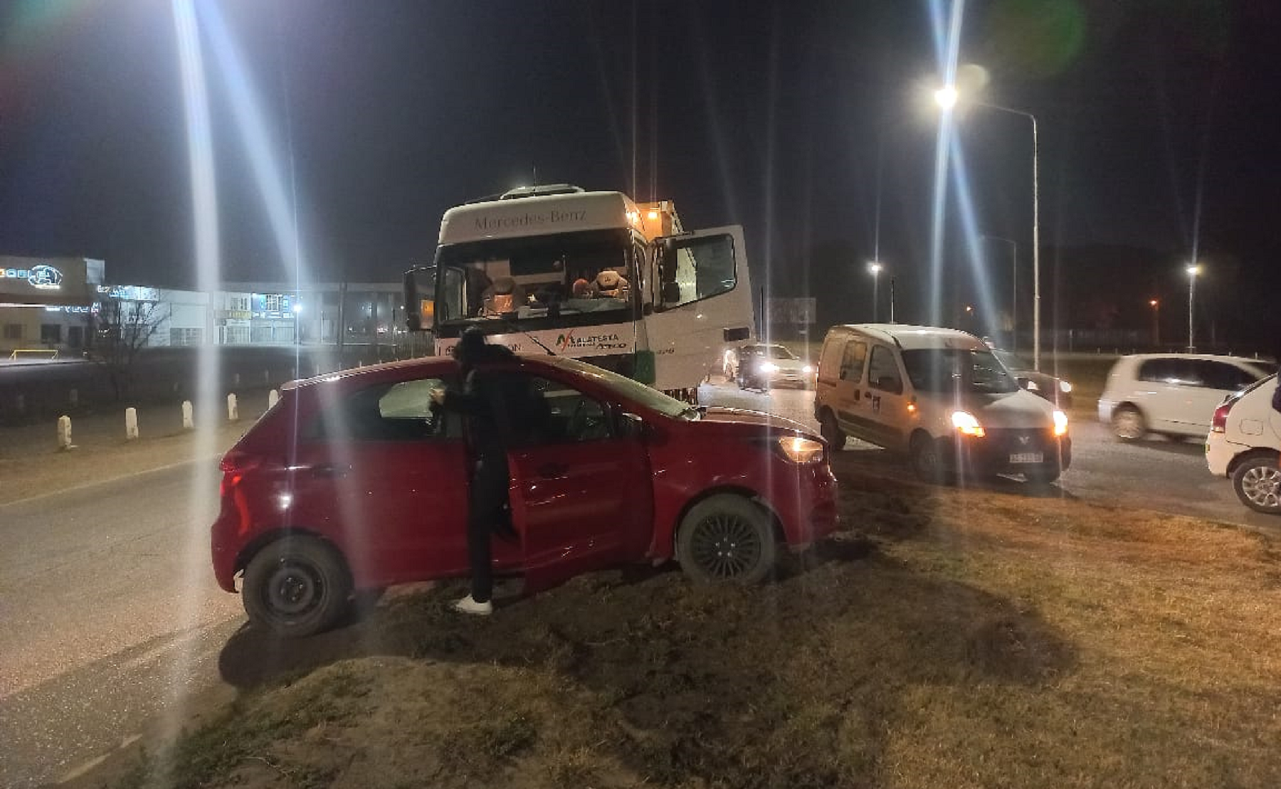 Fuerte choque en el cruce de ruta 22 y 151. Foto: gentileza