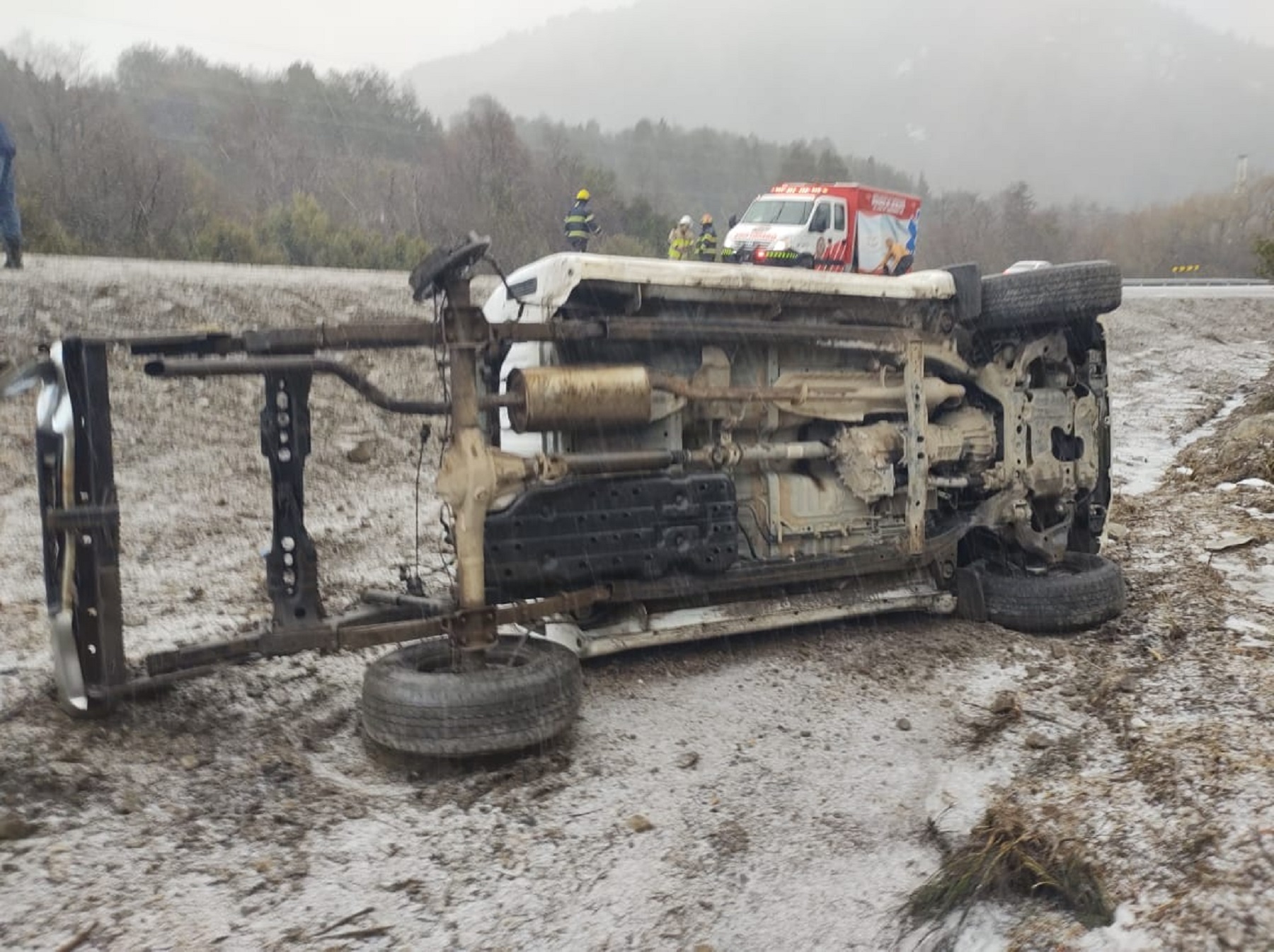 El hielo negro sigue complicando el tránsito en las rutas cordilleranas. Foto: gentileza