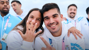 ¡Qué viva el amor!: Pablo Simonet le pidió casamiento a Pilar Campoy en la Villa Olímpica y la sorprendió