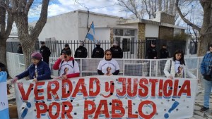 «Juez Greca, investigue como tiene que hacerlo»: el reclamo de los padres del soldado muerto en Zapala
