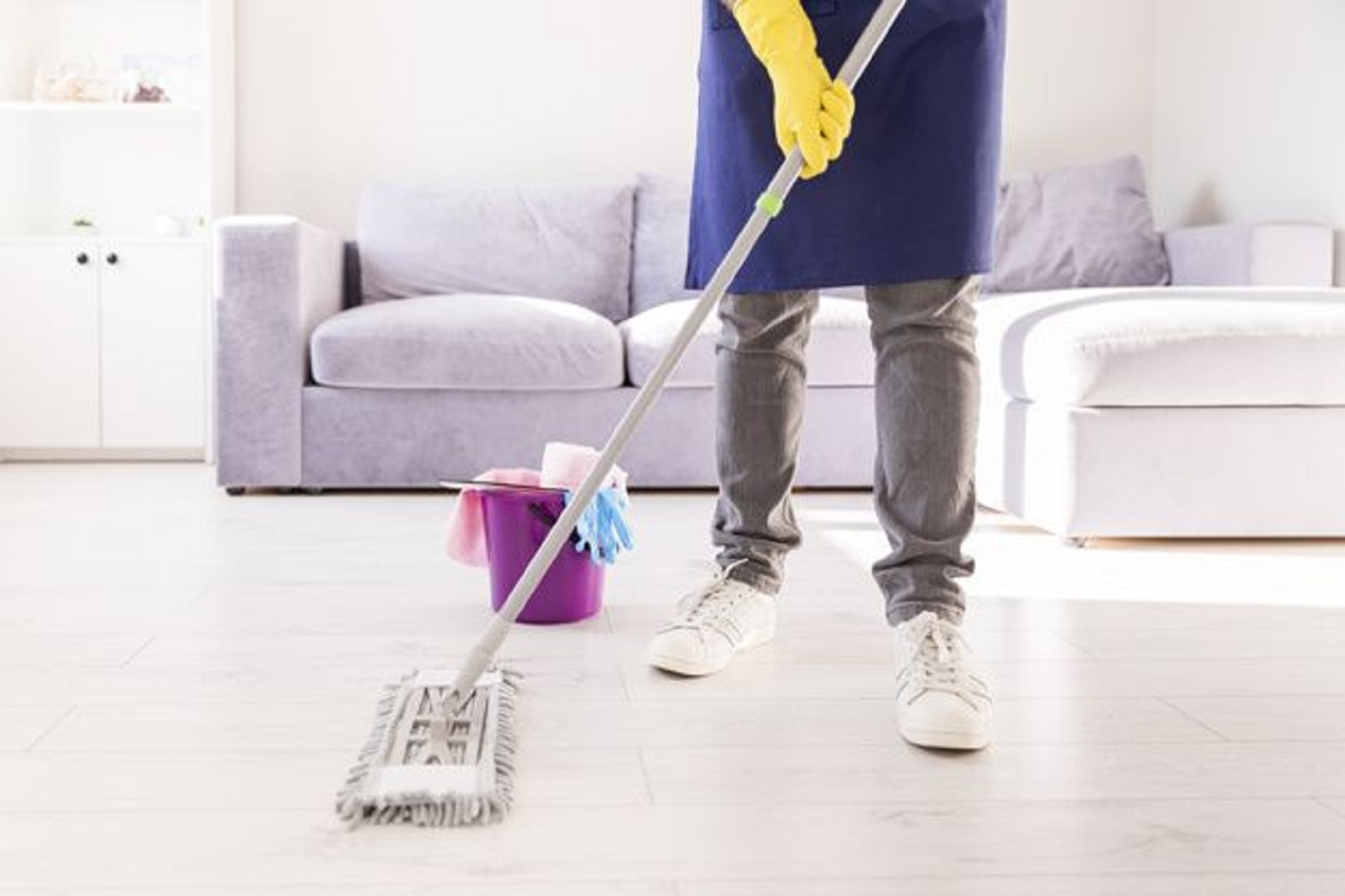 Las empleadas domésticas esperan tener novedades en sus sueldos de julio 2024.-