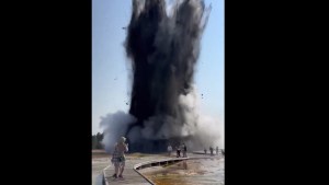 Video: impresionante explosión en el parque Yellowstone de Estados Unidos