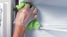 Imagen de Cómo limpiar el freezer de la heladera con papel aluminio: ¡truco infalible!