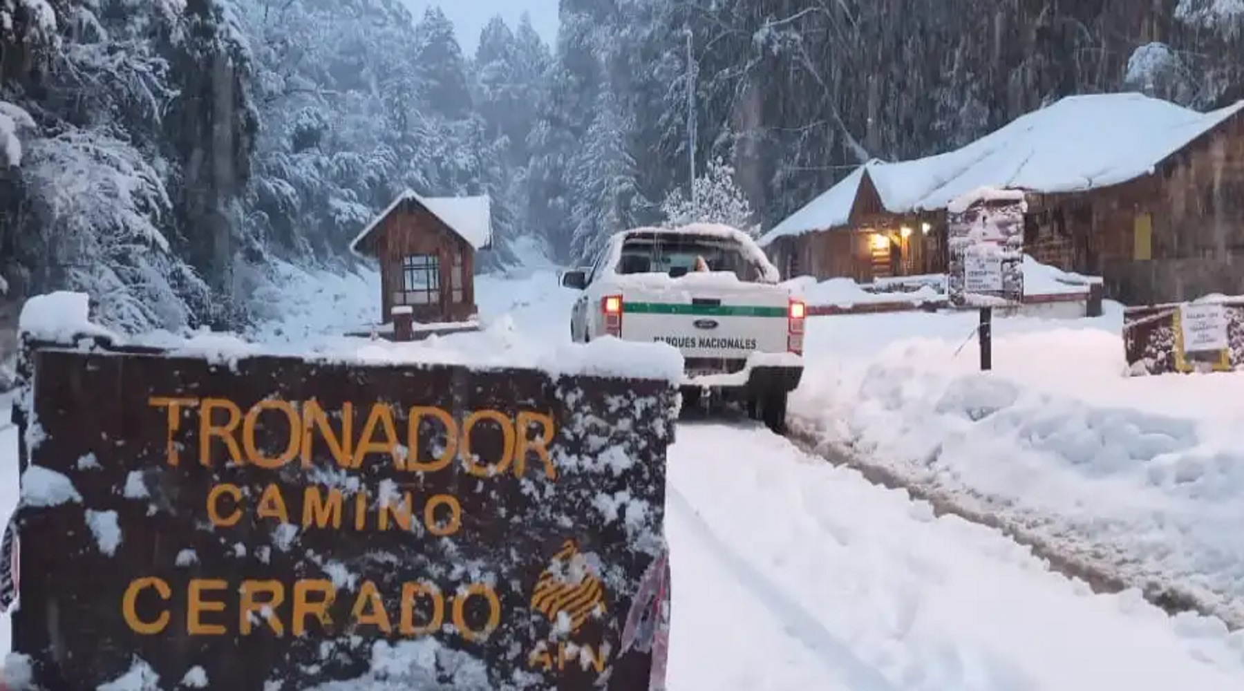 Están habilitados únicamente vehículos altos o 4x4, equipados con cubiertas para hielo/nieve y con la portación obligatoria de cadenas. Foto: Archivo Ilustrativa. 