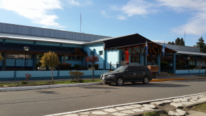 Un hospital de Neuquén solo recibe emergencias porque no tiene para el combustible