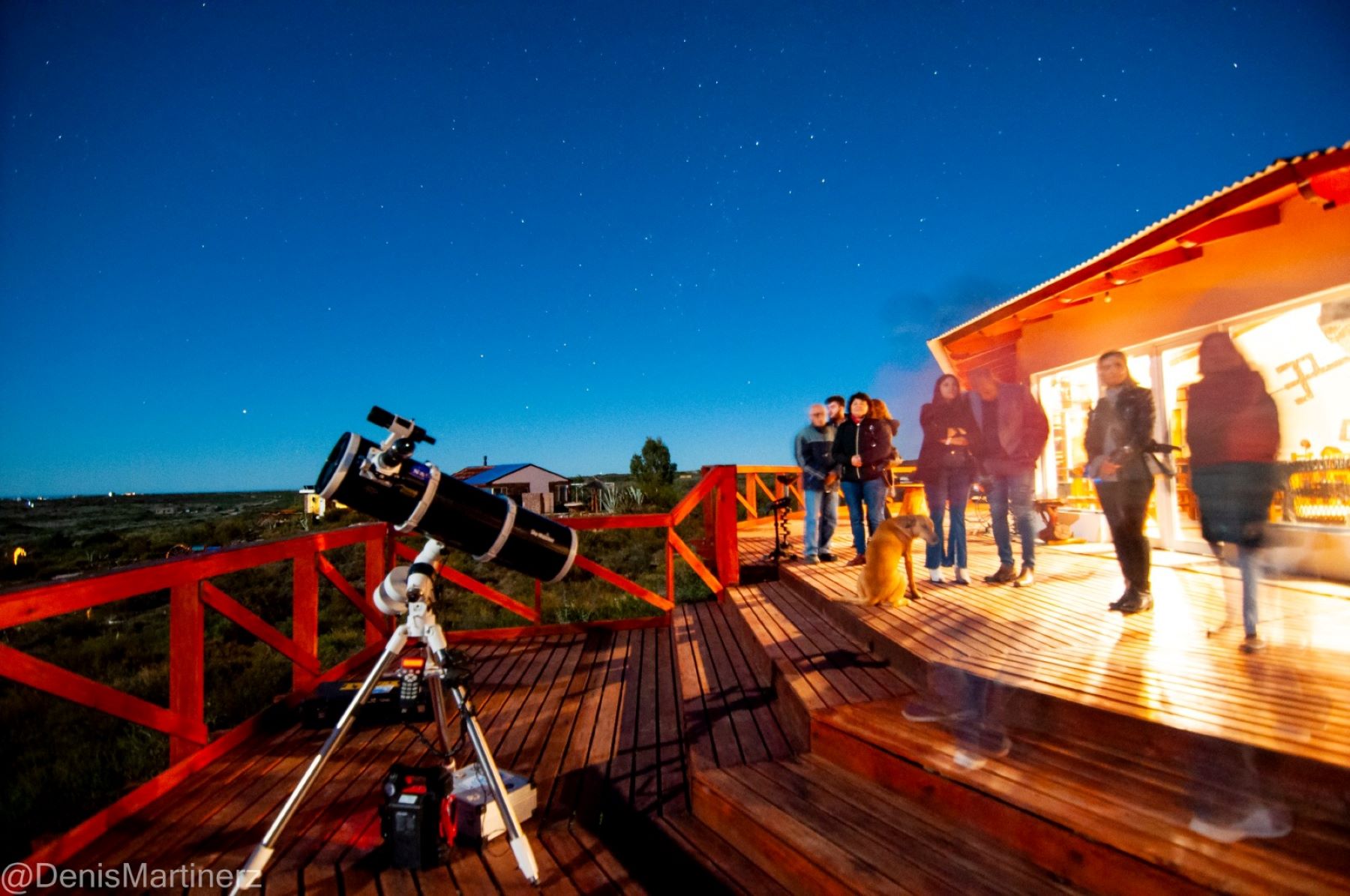 Una de las vistas del lugar, que tendrá una gran cúpula para apreciar, desde adentro, la magia del cielo estrellado