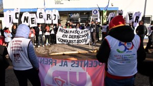 Conflicto docente en Río Negro: Unter cumple su segundo día de paro, con silencio gubernamental