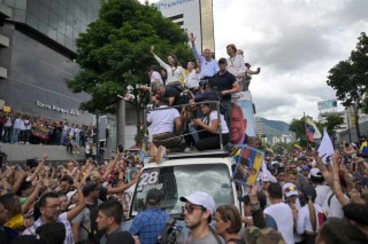 Continúan las protestas en Venezuela.