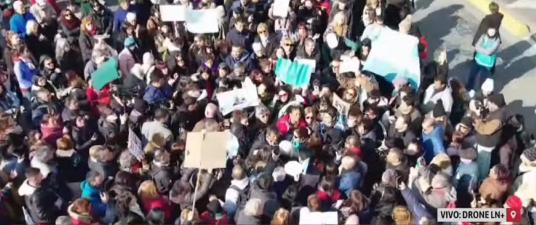 Marcha en Buenos Aires para pedir por la aparición de Loan. Foto: Captura LN+