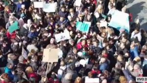 Marcha en el Obelisco por Loan: «Tiene que aparecer», pidió el papá del niño de Corrientes