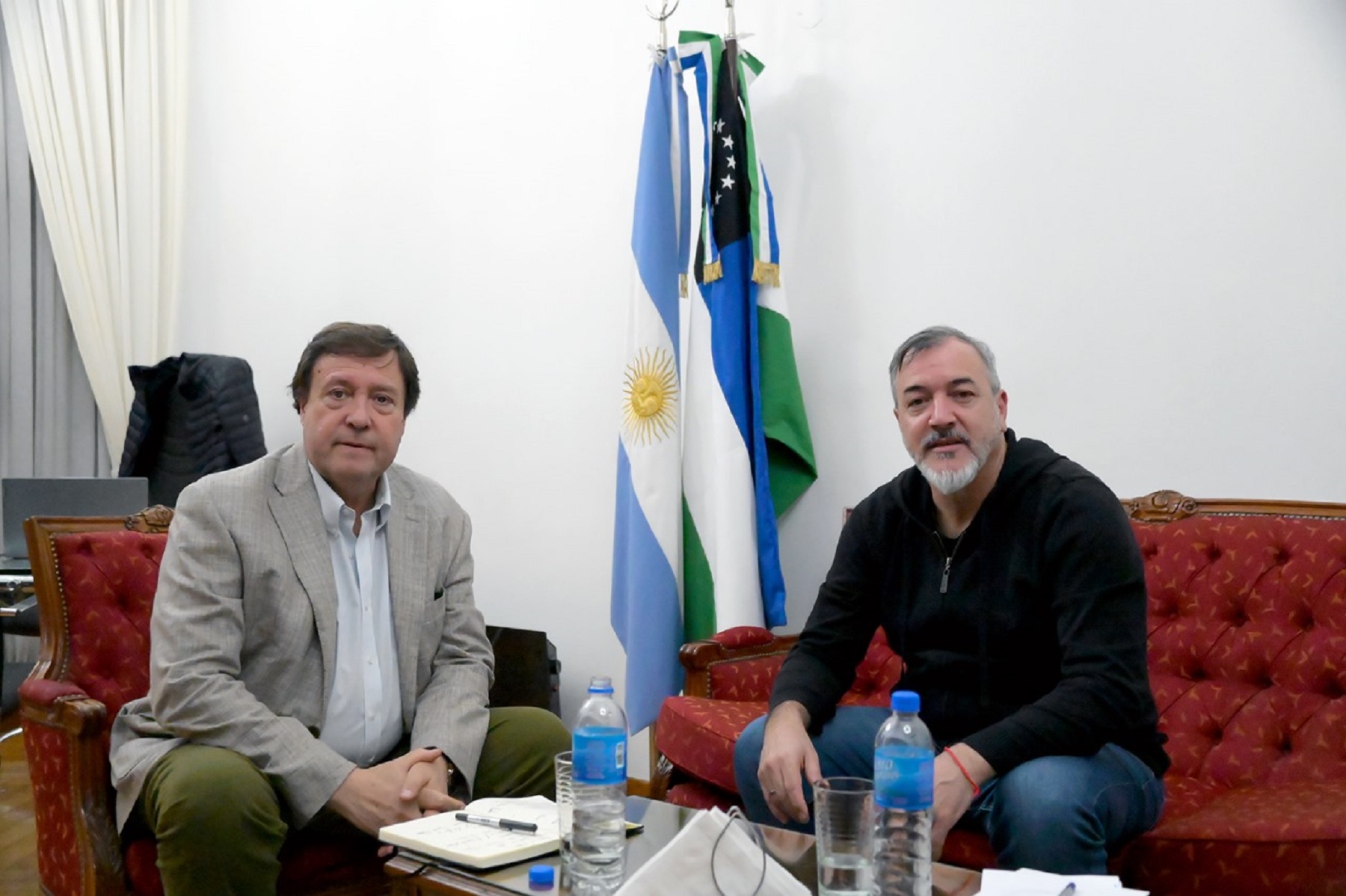 Weretilneck se reunió con Aguiar en Buenos Aires. Foto: gentileza.