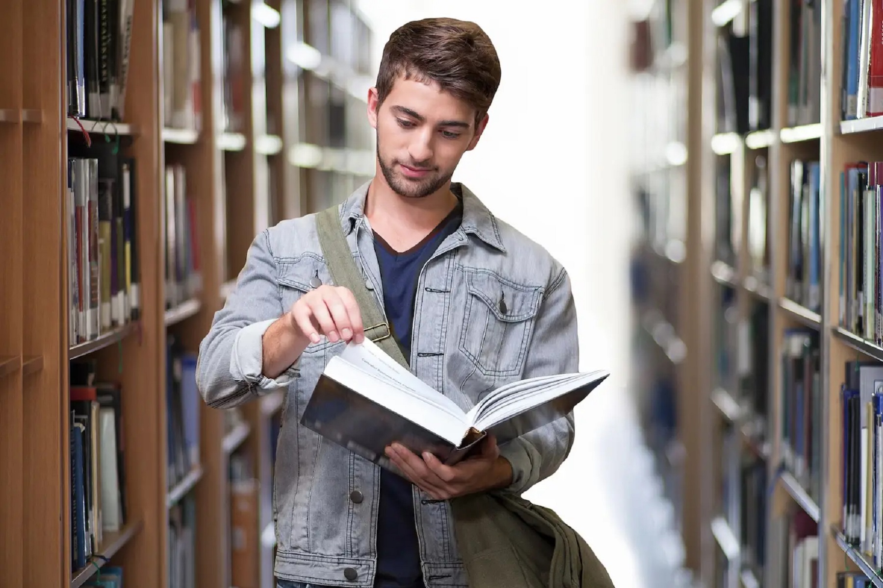 Las Becas Progresar se pagan a estudiantes de los distintos niveles educativos.-