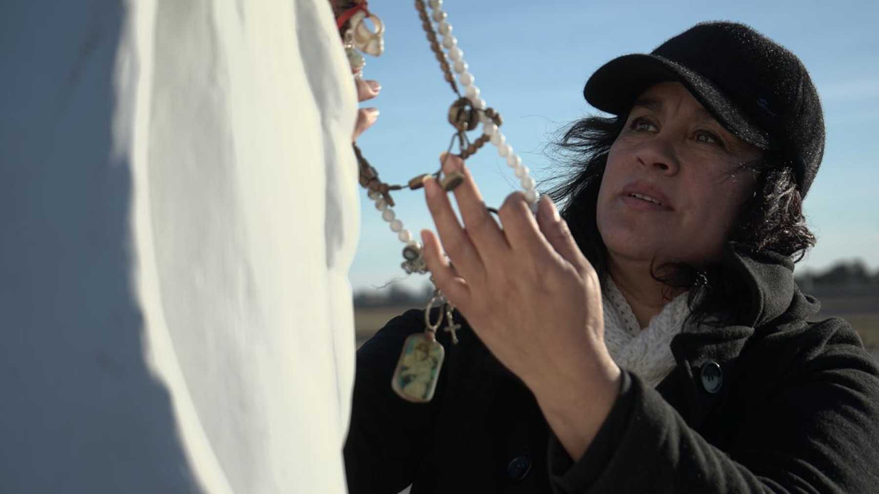 Rosana Gómez, una artista con miles de sueños en el mar. Foto: Luciano Cutrera.