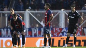 San Lorenzo perdió un partido increíble con Atlético Tucumán y hubo insultos para todos