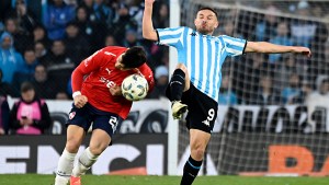 Racing e Independiente igualaron en el clásico de Avellaneda: el Rojo terminó con nueve jugadores