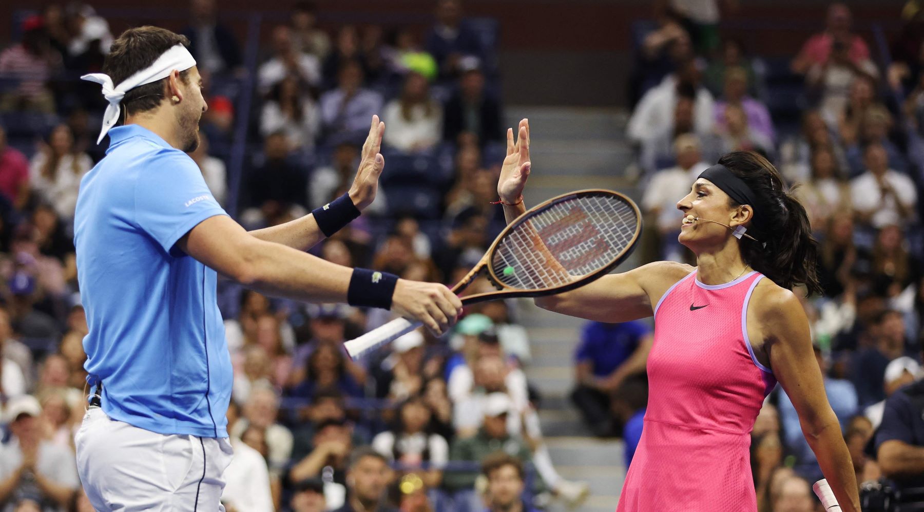 La Torre de Tandil y Gaby brillaron en el cemento de Nueva York. (AFP)