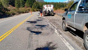 ¡A contrarreloj en la Ruta 40!: así trabaja Vialidad cerca de Bariloche, antes de la nevada de este domingo