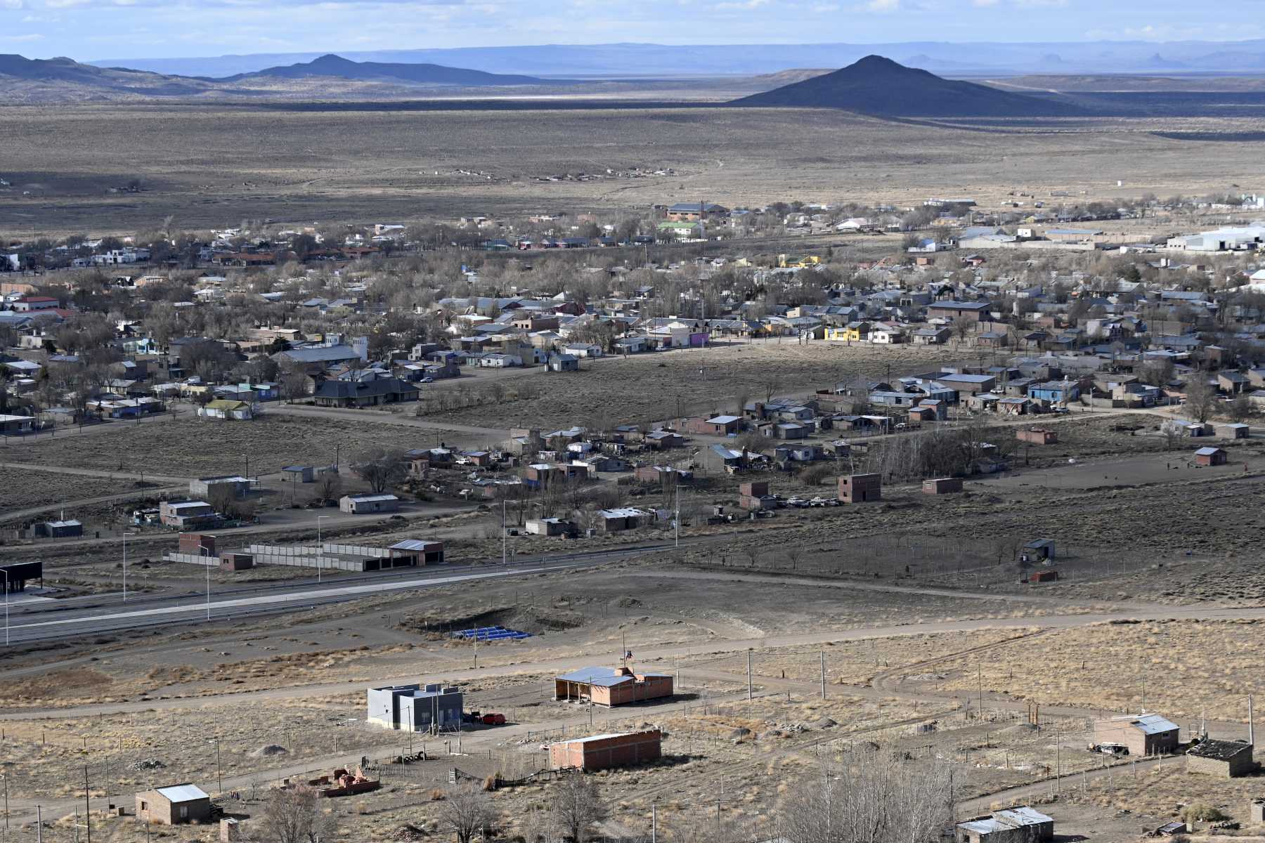 Jacobacci es la ciudad más poblada de la Región Sur y está a las puertas de un proyecto de explotación de minería metalífera con el proyecto Calcatreu.  Foto: Chino Leiva