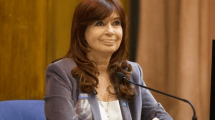 Imagen de Horas clave en el PJ: Cristina Kirchner oficializó su candidatura y esperan un llamado de Quintela