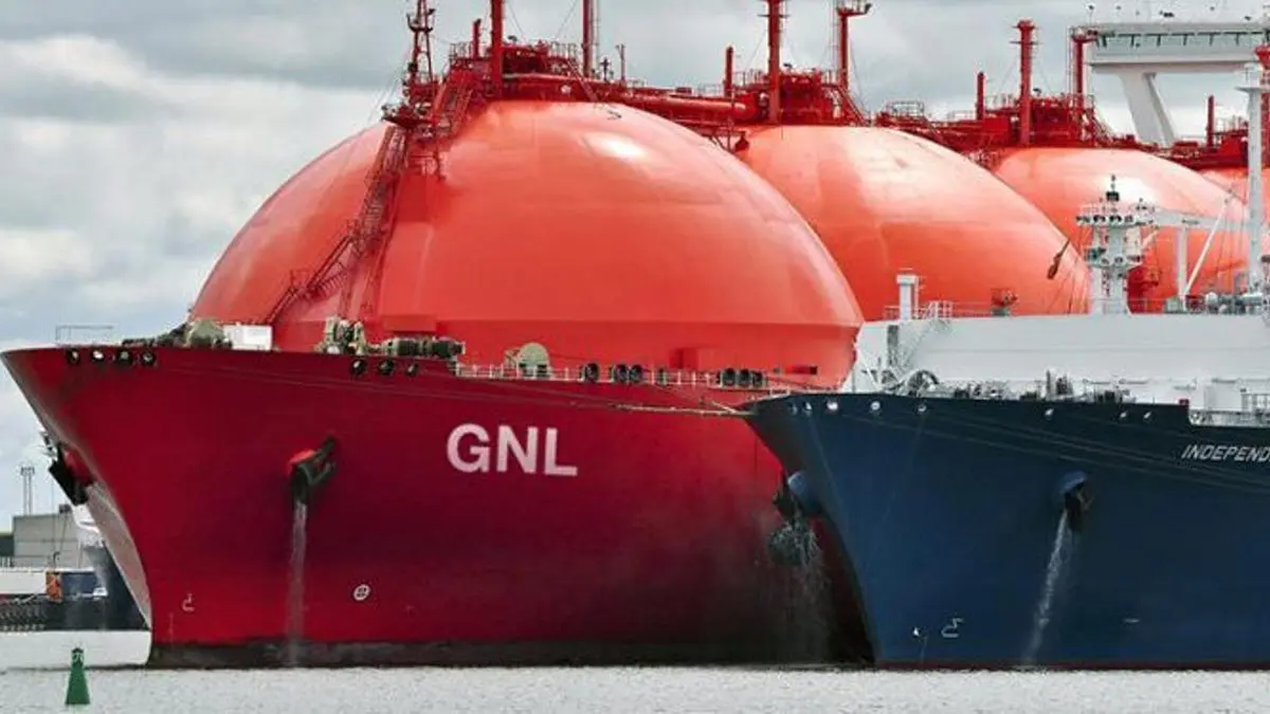 YPF creó una nueva empresa, Argentina LNG SAU, para el mega proyecto exportador de GNL.