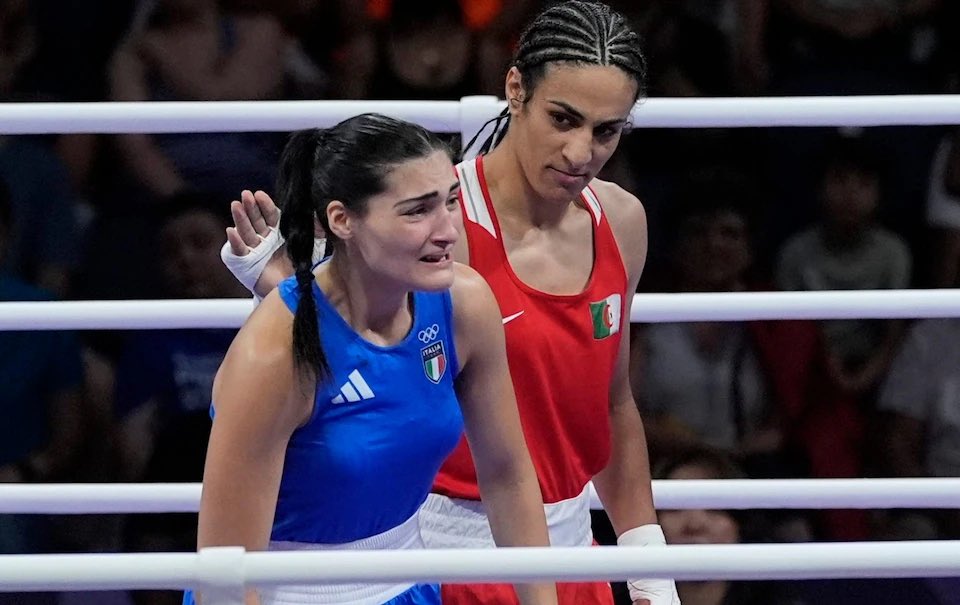 Imane Khelif venció a la italiana Angela Carini tras el abandono de su rival.