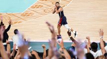 Imagen de Con un show de Stephen Curry, Estados Unidos le ganó el oro a Francia en los Juegos Olímpicos