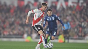 En la vuelta de Gallardo, River empató con Huracán en el Monumental