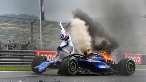 Accidente en la Fórmula 1: choque, fuego y pánico en la clasificación del Gran Premio de Países Bajos