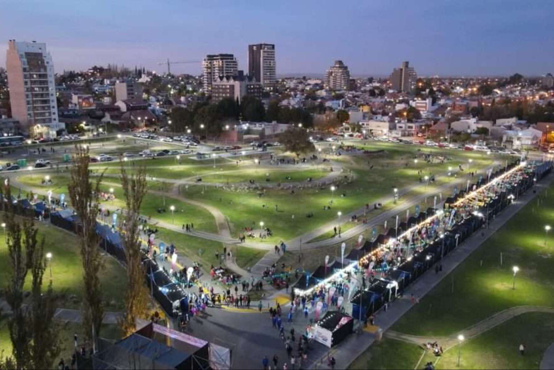 El festival más grande de Neuquén en parque Jaime de Nevares.