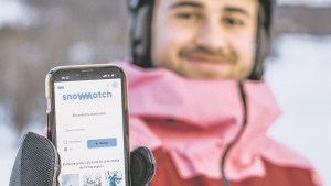 Así funciona SnowMatch, la «Tinder de la nieve» para recibir clases de esquí