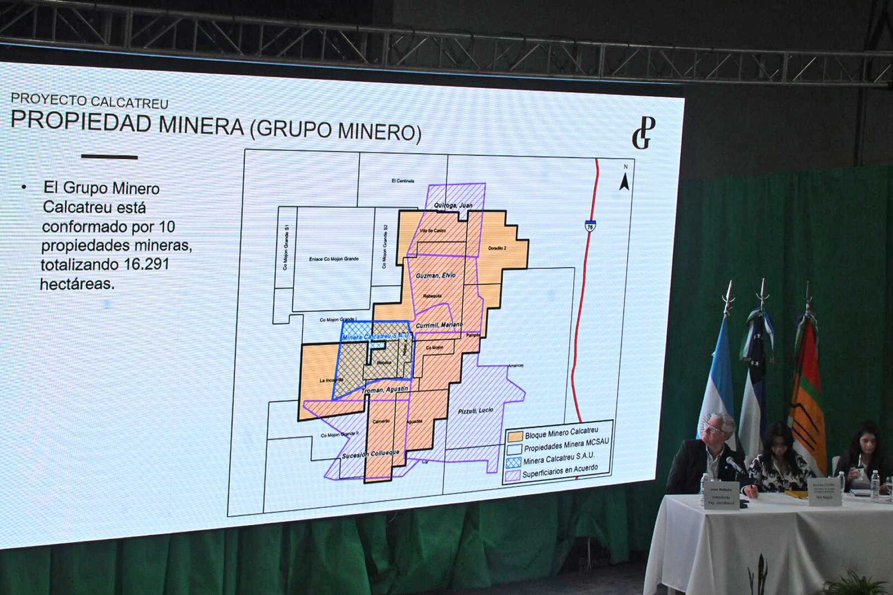 La secretaría de Ambiente y Cambio Climático concluyó el dictamen y ahora elabora la resolución ambiental para habilitar la explotación de oro en la Región Sur. Foto: Archivo/Chino Leiva