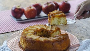 Cómo hacer una torta haragana de manzana para chuparse los dedos: ¡seguí este paso a paso!