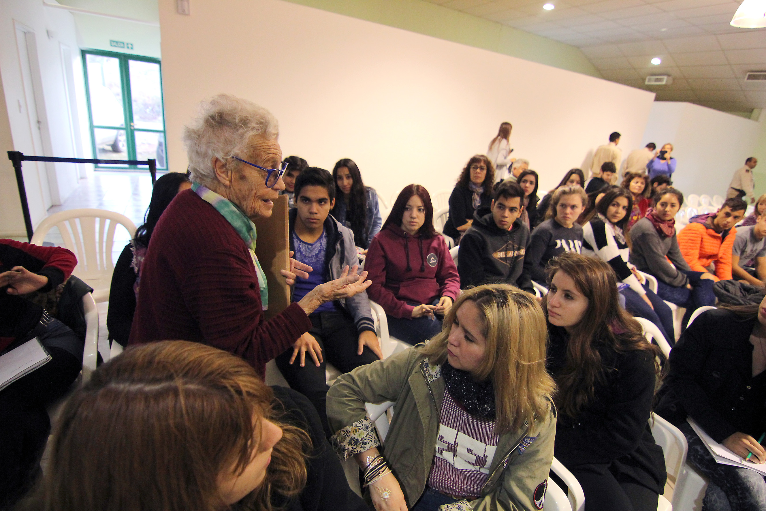 Estudiantes secundarios asistieron a los juicios de Lesa Humanidad con sus docentes para conocer testimonios de la historia reciente de la región (foto Oscar Livera)